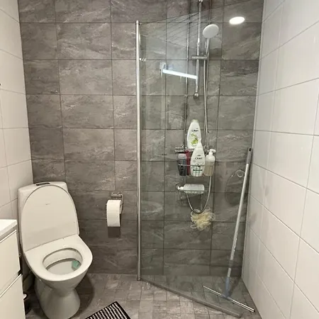 דירה Runway Retreat Your Gateway To Convenience