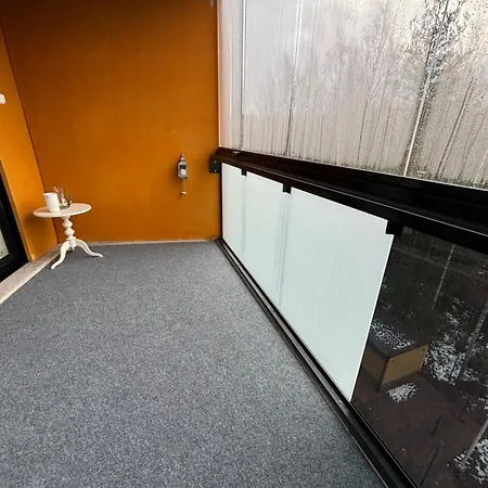 Runway Retreat Your Gateway To Convenience 万塔
